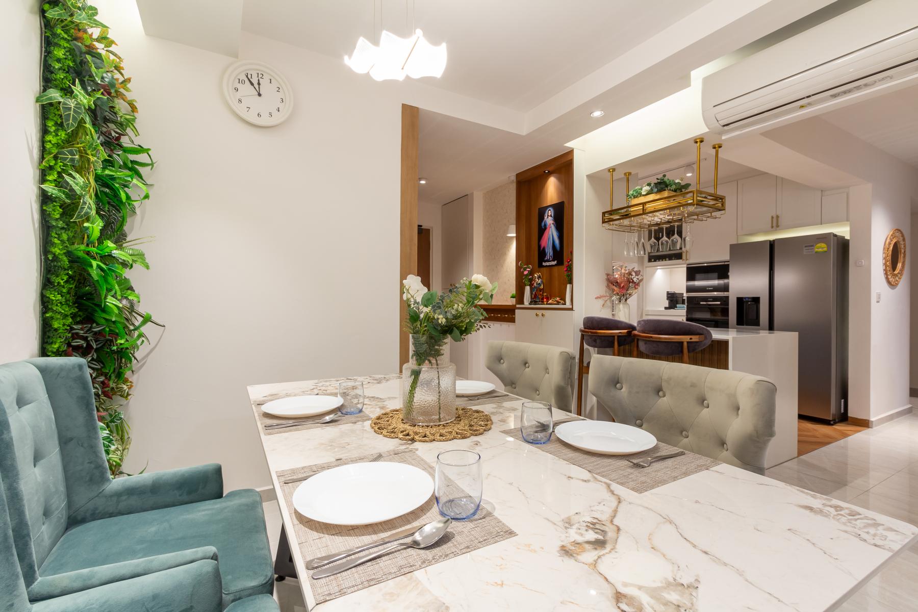 Vintage Dining Room with Drop Light and Dining Table