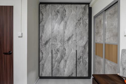 Modern Bedroom at 121 Rivervale Drive