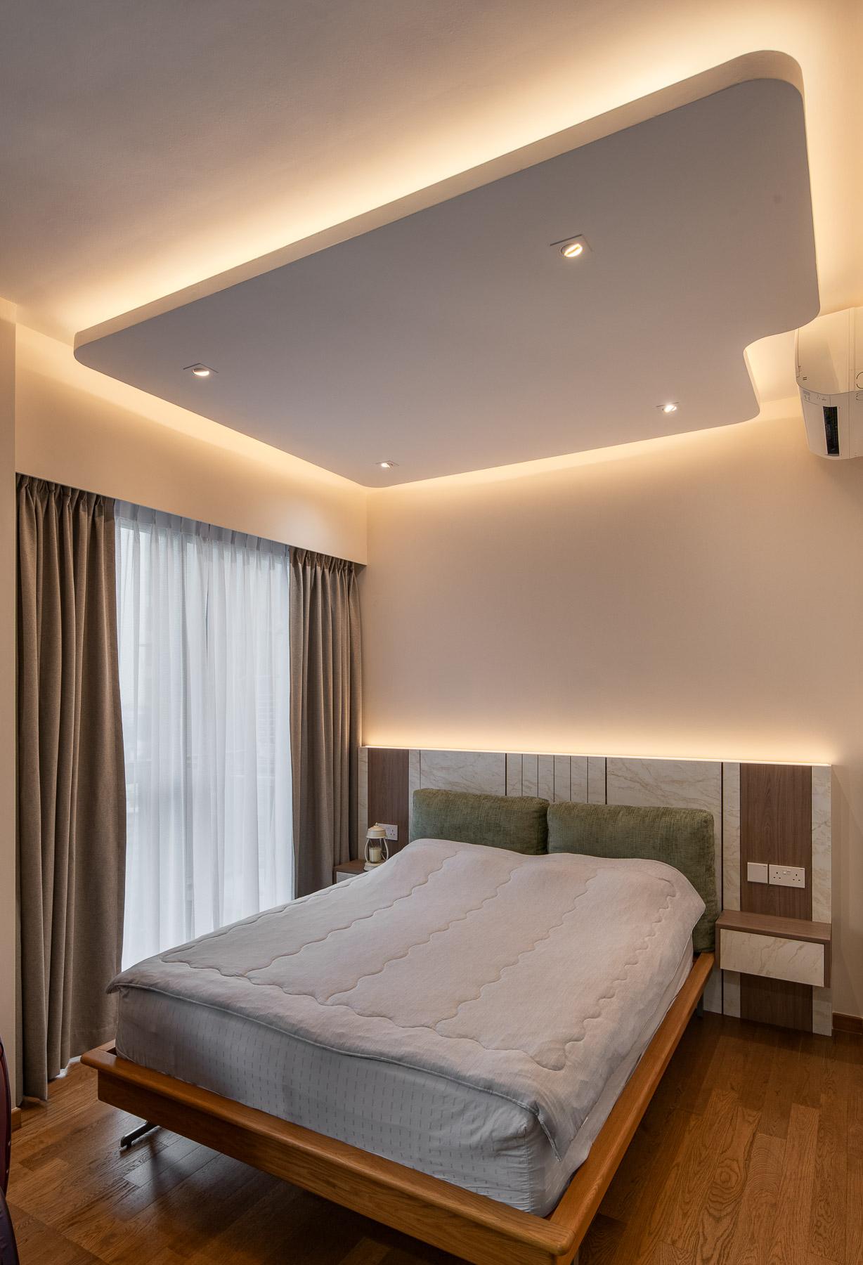 Contemporary Bedroom with Drop Ceiling and Ceiling Light