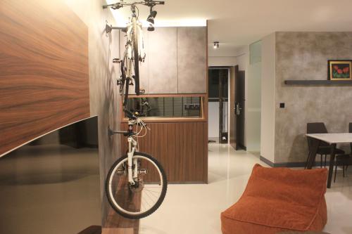 Modern Entryway at Vertical Velocity