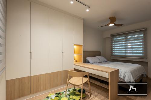 Country Bedroom at 126C Edgedale Plains