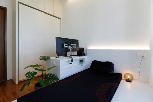 Modern Bedroom at Modern Contemporary