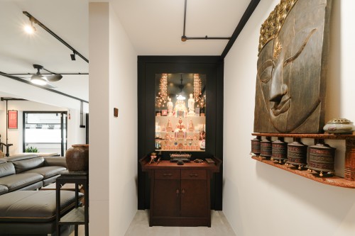 Industrial Entryway at Antique Hermitage