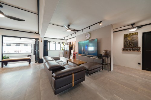 Industrial Living Room at Antique Hermitage