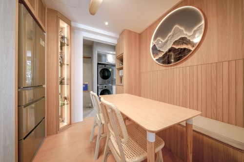 Scandinavian Dining Room at Minimalist Zen Forge