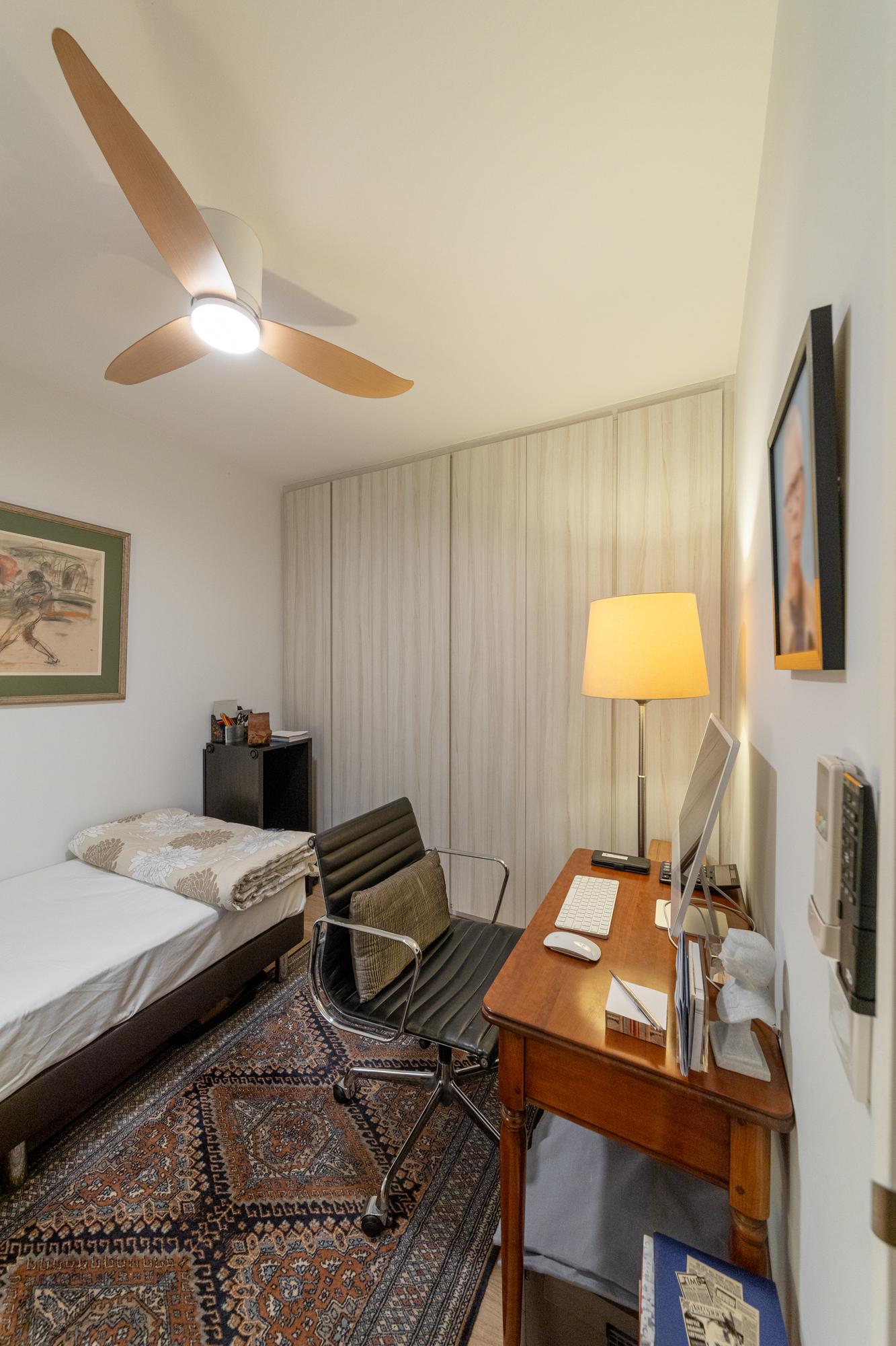 Transitional Bedroom with Vinyl Flooring and Wardrobe