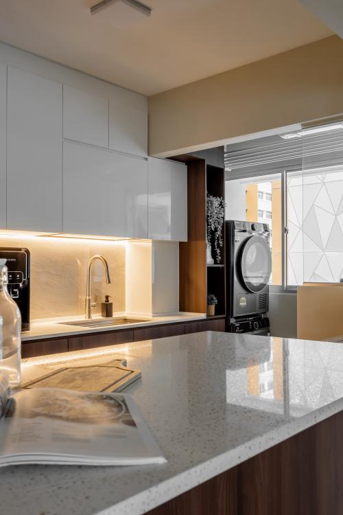 Contemporary Kitchen at Upper Jurong Road