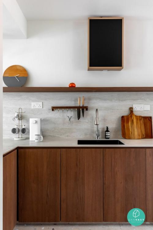 Transitional Kitchen at Jalan Haji Alias