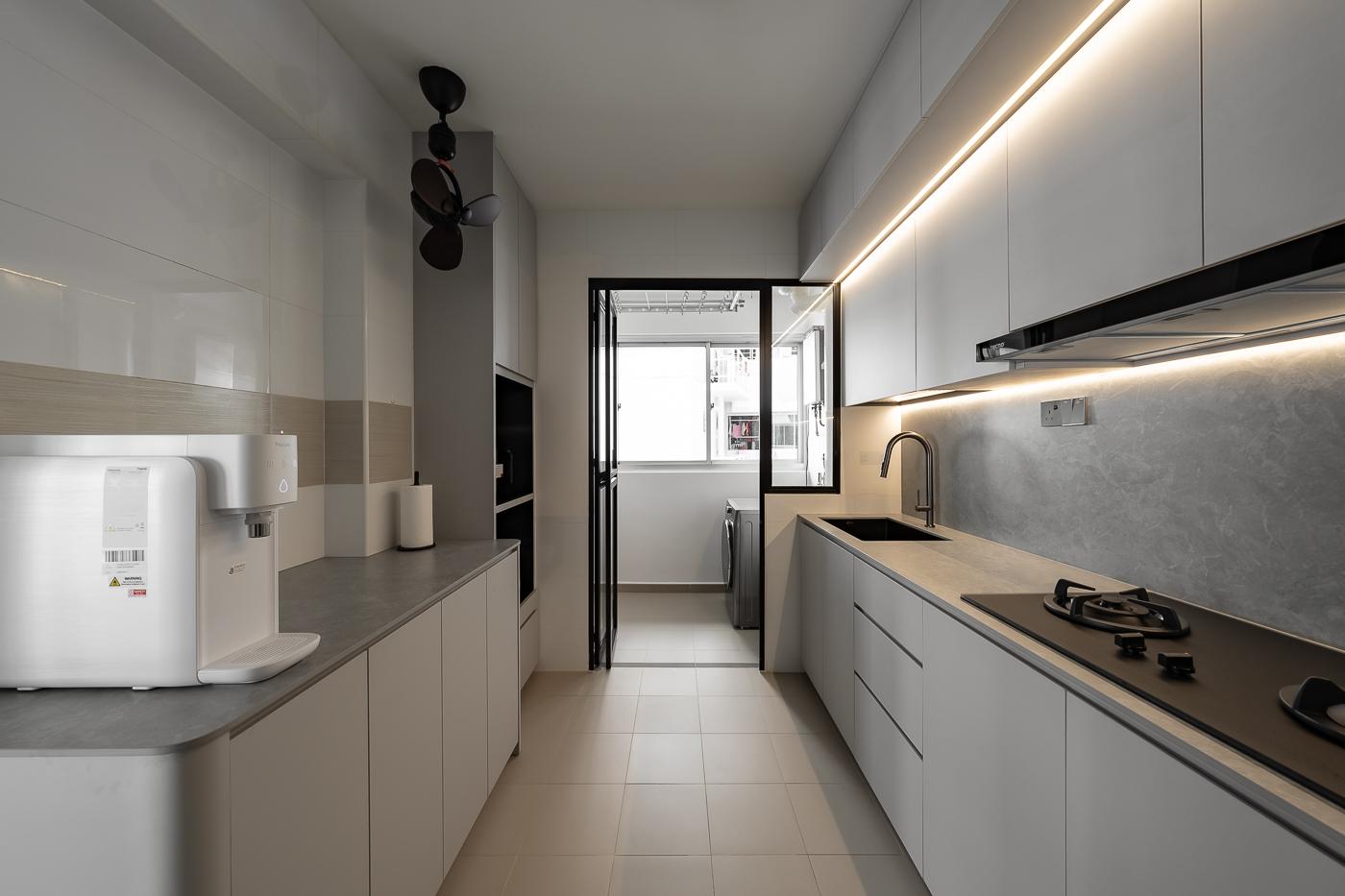Modern Kitchen with Countertop and Kitchen Window