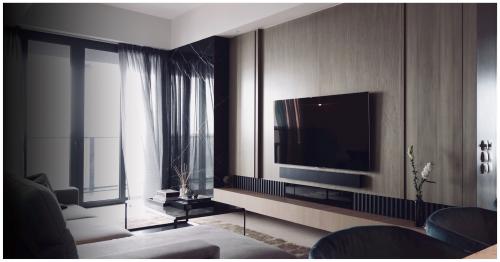 Modern Living Room at E home at duo residences