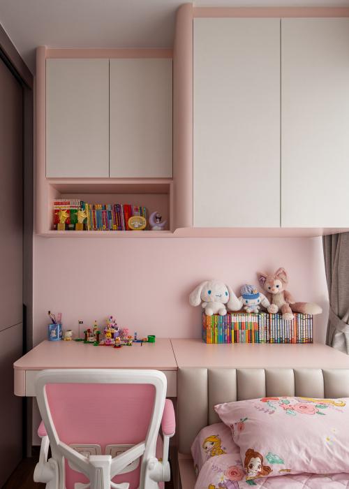 Contemporary Bedroom at kopar newton