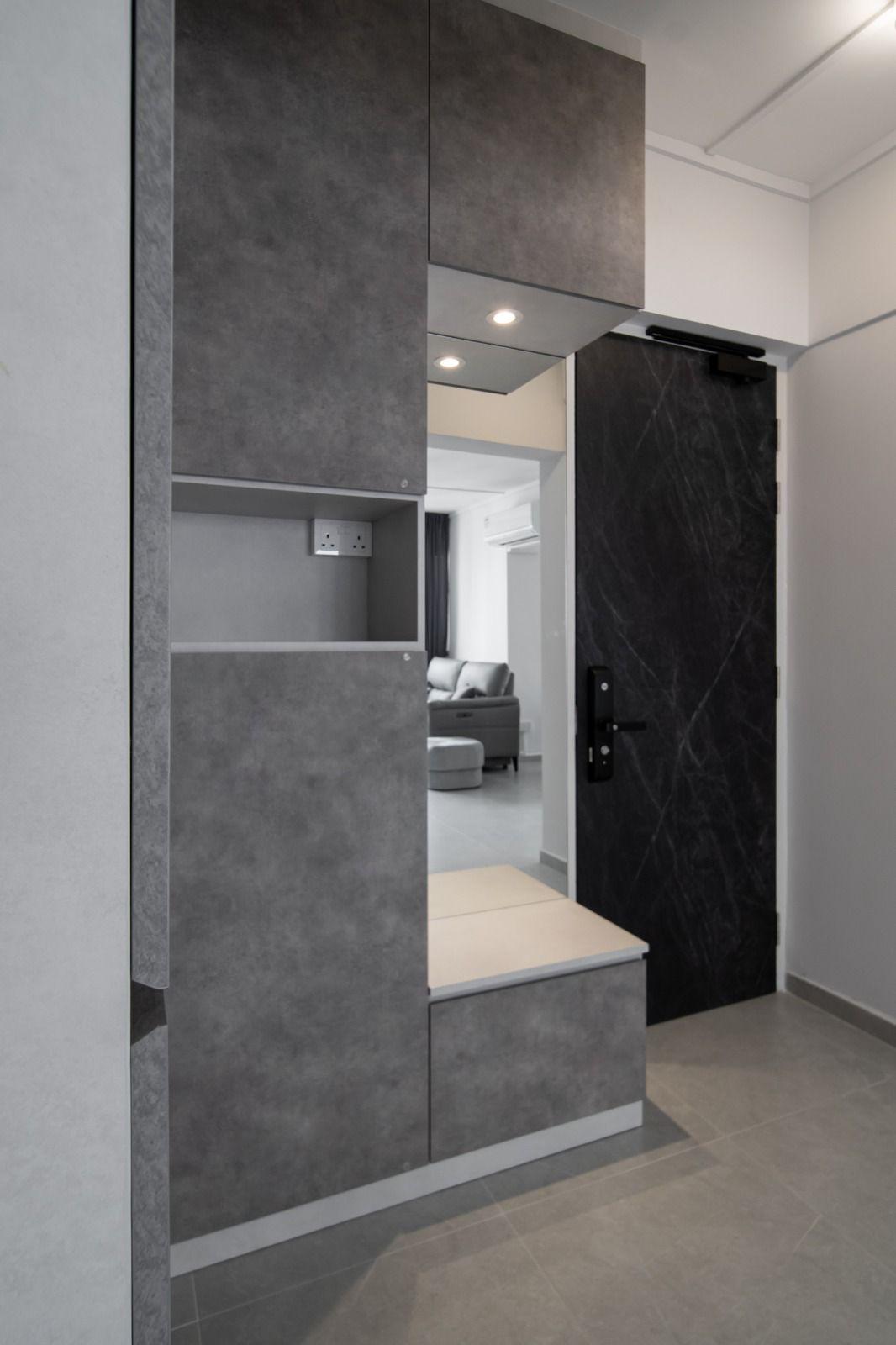 Modern Entryway with Mirror and Seating Bench