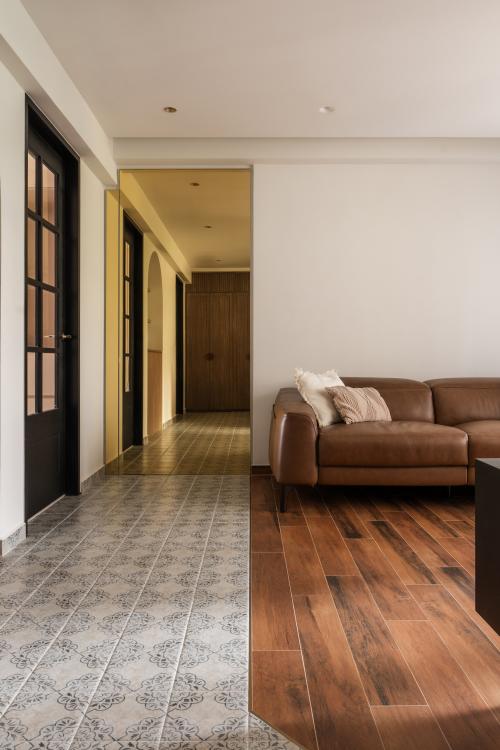 Asian Living Room at Avenue South Residence II