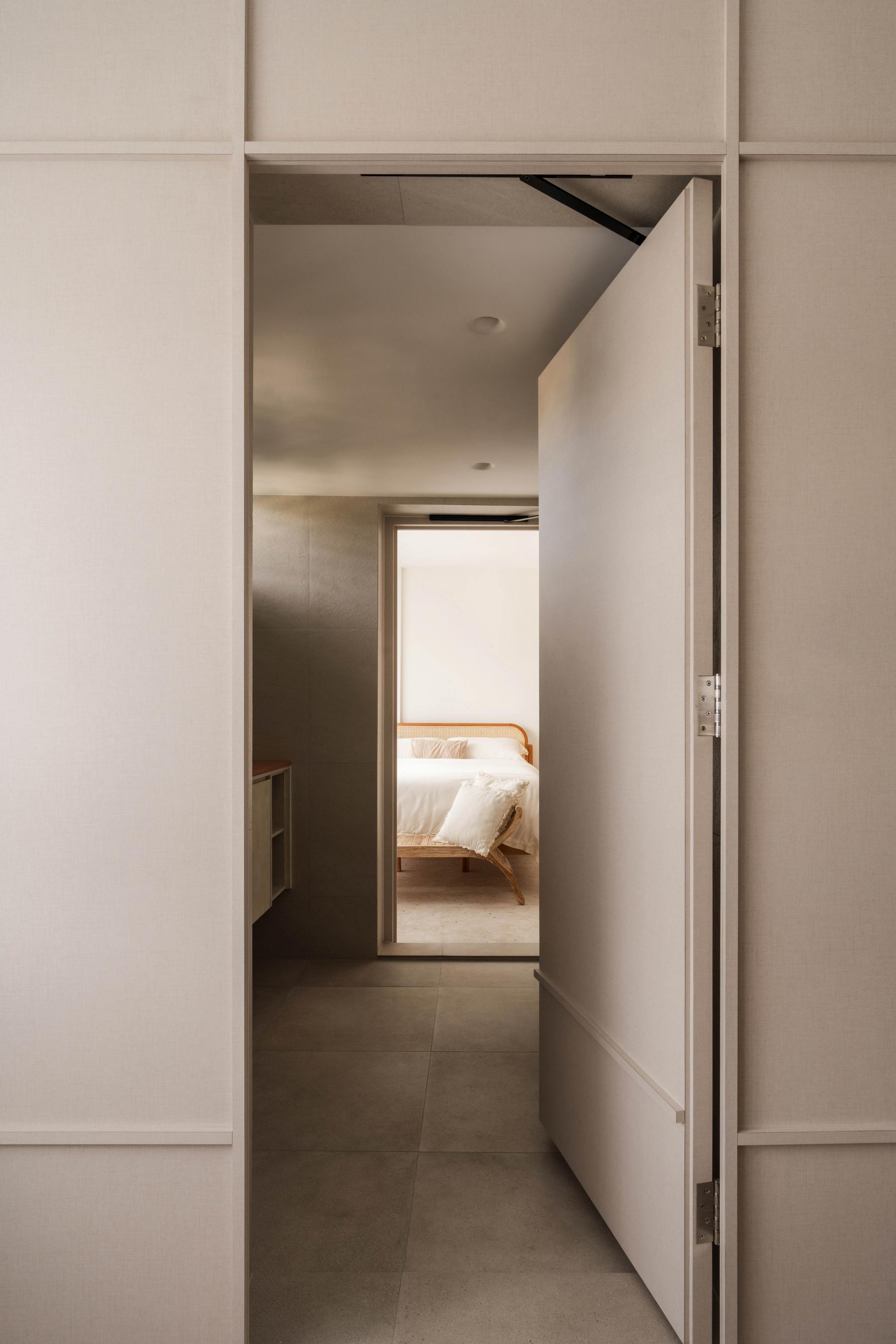 Asian Bedroom with Homogeneous Tiles and Queen Bed