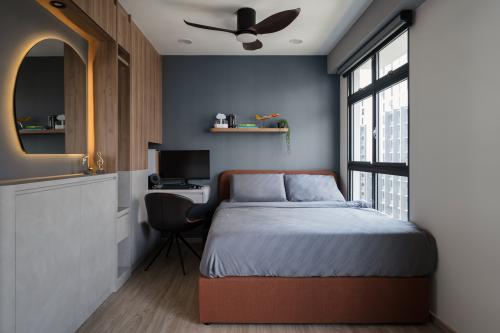 Modern Bedroom at Rivervale Shores