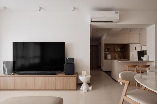Scandinavian Living Room at 212 Bidadari