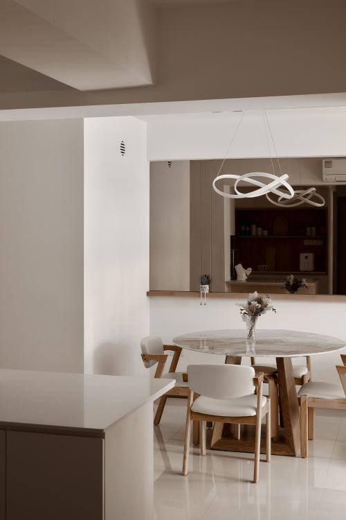 Scandinavian Dining Room at 212 Bidadari