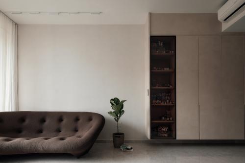 Minimalist Living Room at 959 Parc Komo