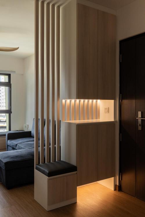 Minimalist Entryway at Tampines Greengem