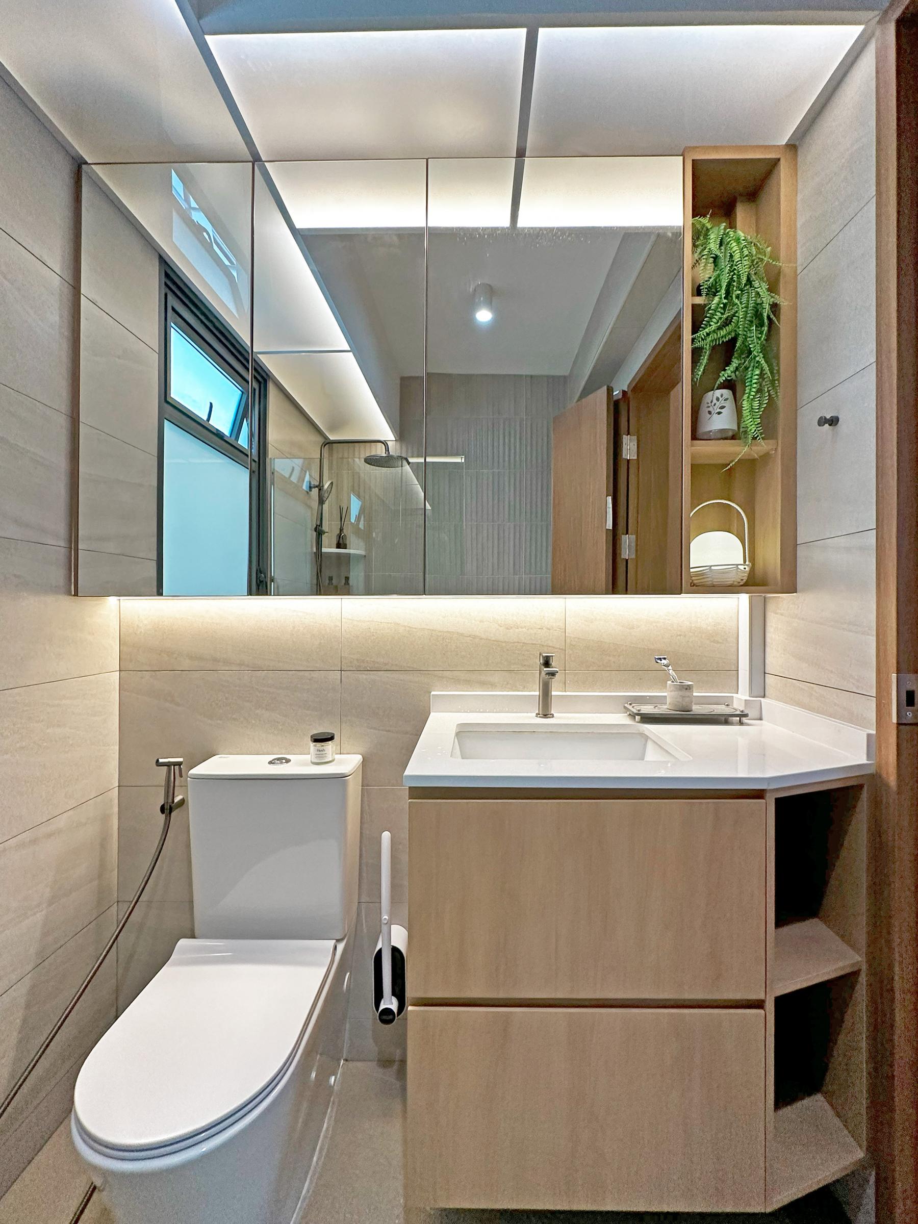 Scandinavian Bathroom with Mirror and Bathroom Sinks