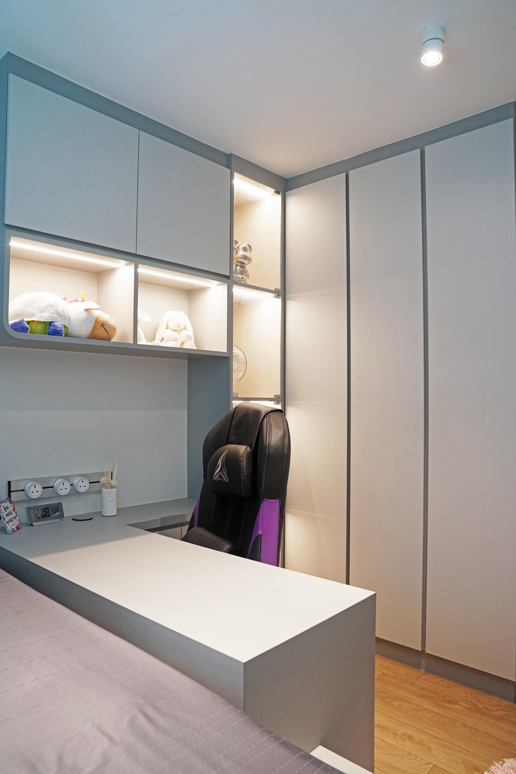 Modern Bedroom with Single Bed and Flooring