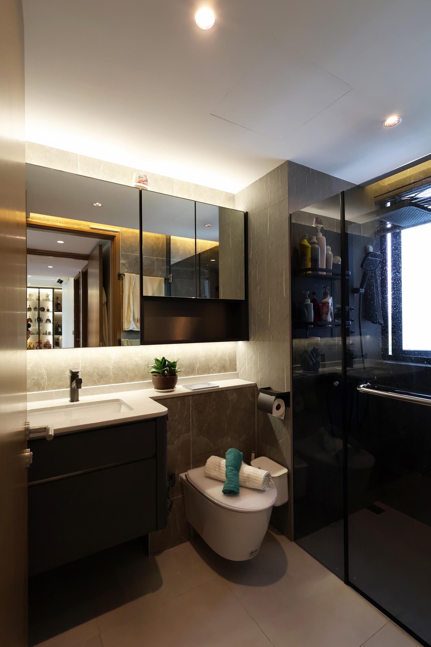 Contemporary Bathroom with Mirror and Shower Screen