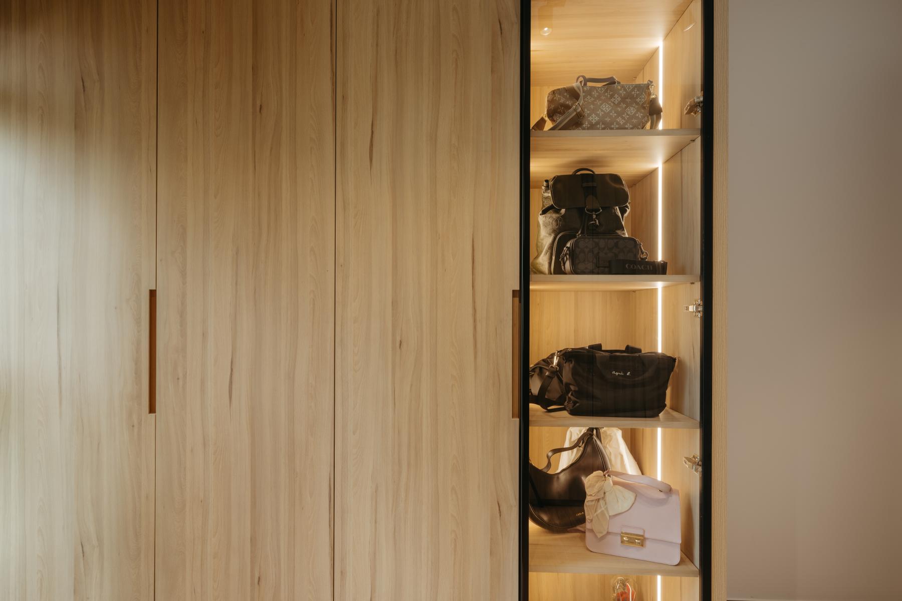 Minimalist Bedroom with Wardrobe and Closet