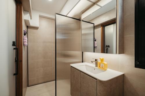 Minimalist Bathroom at Tranquil Nest