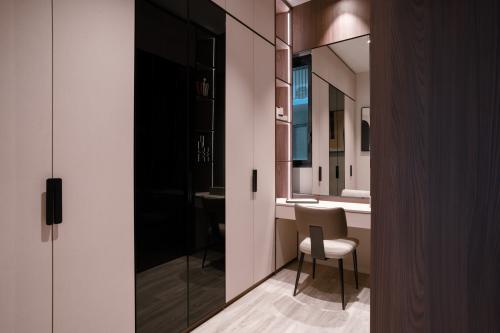 Contemporary Home Theatre at Woodleigh Residences