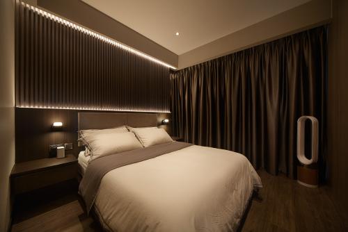 Modern Bedroom at Gem Residences