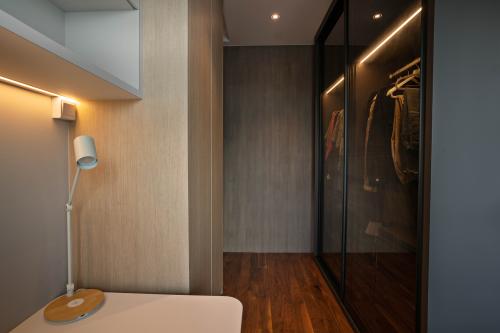 Contemporary Walk-in Wardrobe at 760 BEDOK
