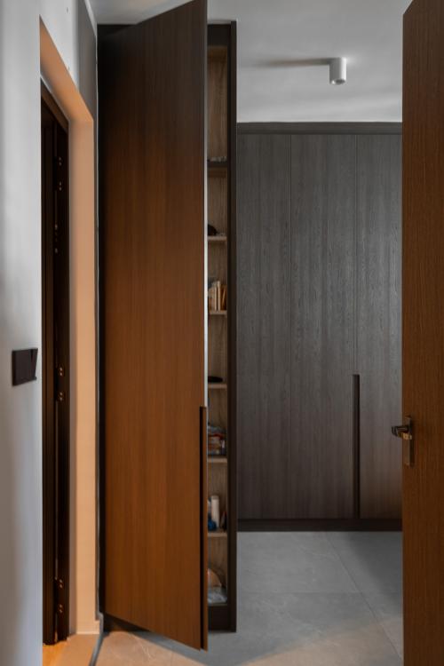 Modern Bedroom at Tampines Greenfoliage