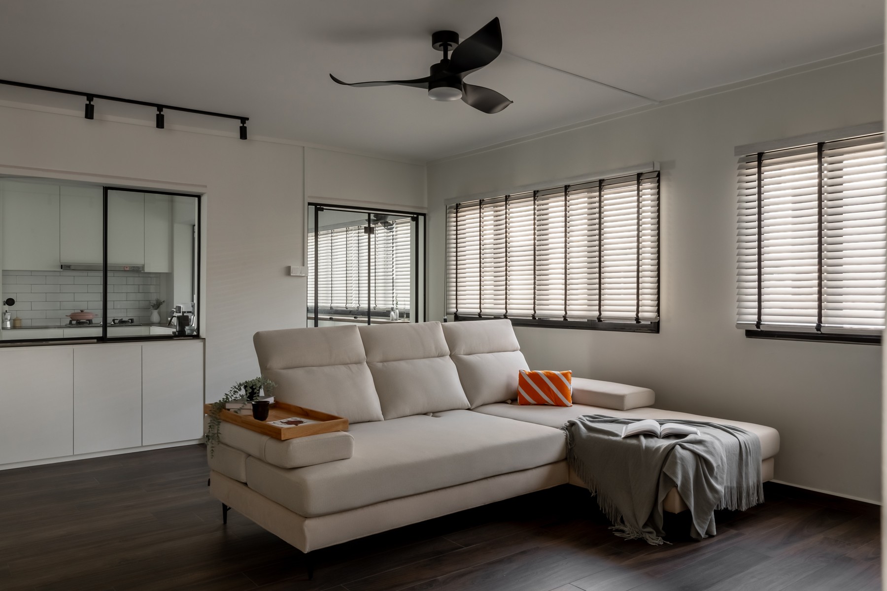 Modern Living Room with Vinyl Flooring and Ceiling Fan