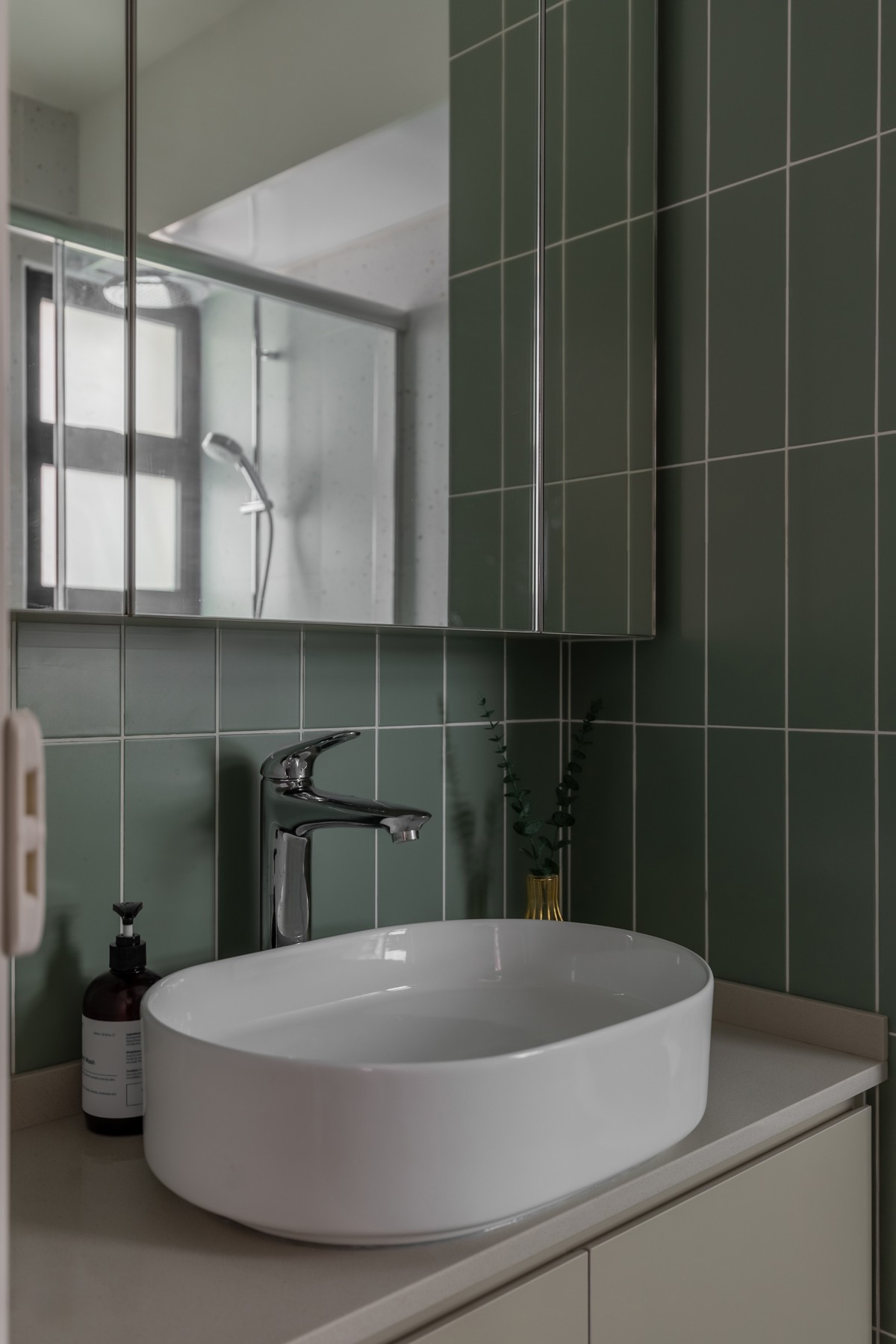 Contemporary Bathroom with Countertop and Mirror