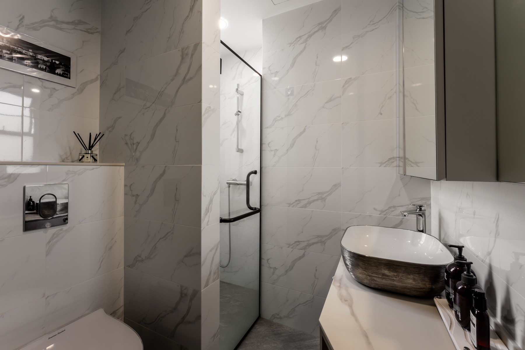 Modern Bathroom with Bathroom Storage and Bathroom Sinks