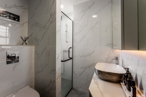 Modern Bathroom at The Eden
