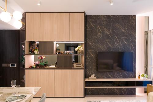 Modern Kids Room at Royal Green