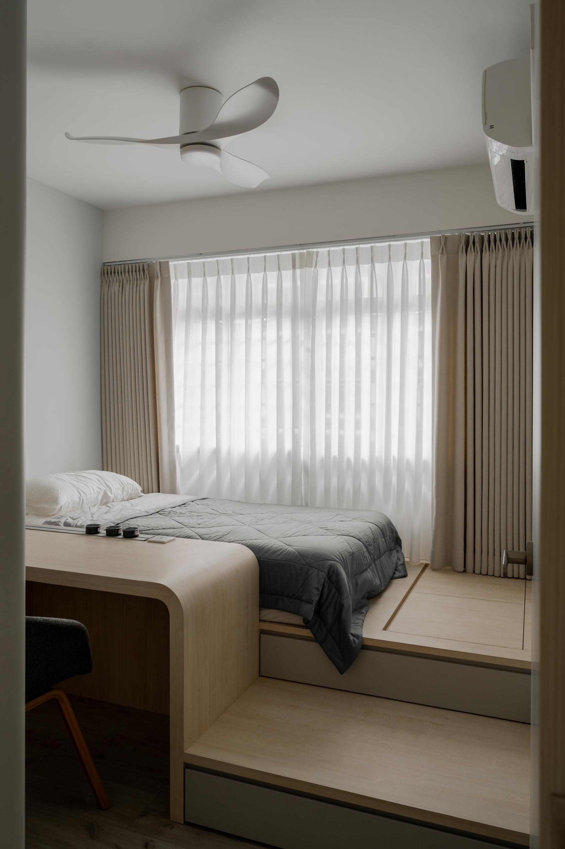 Modern Bedroom with Platform Bed and Wardrobe