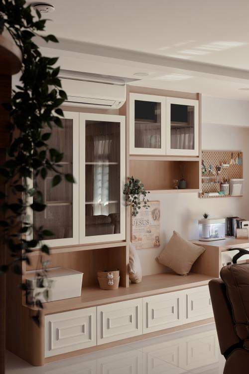 Scandinavian Home Bar at Plantation Acres