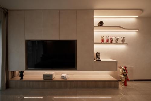 Modern Living Room at Kent Ridge