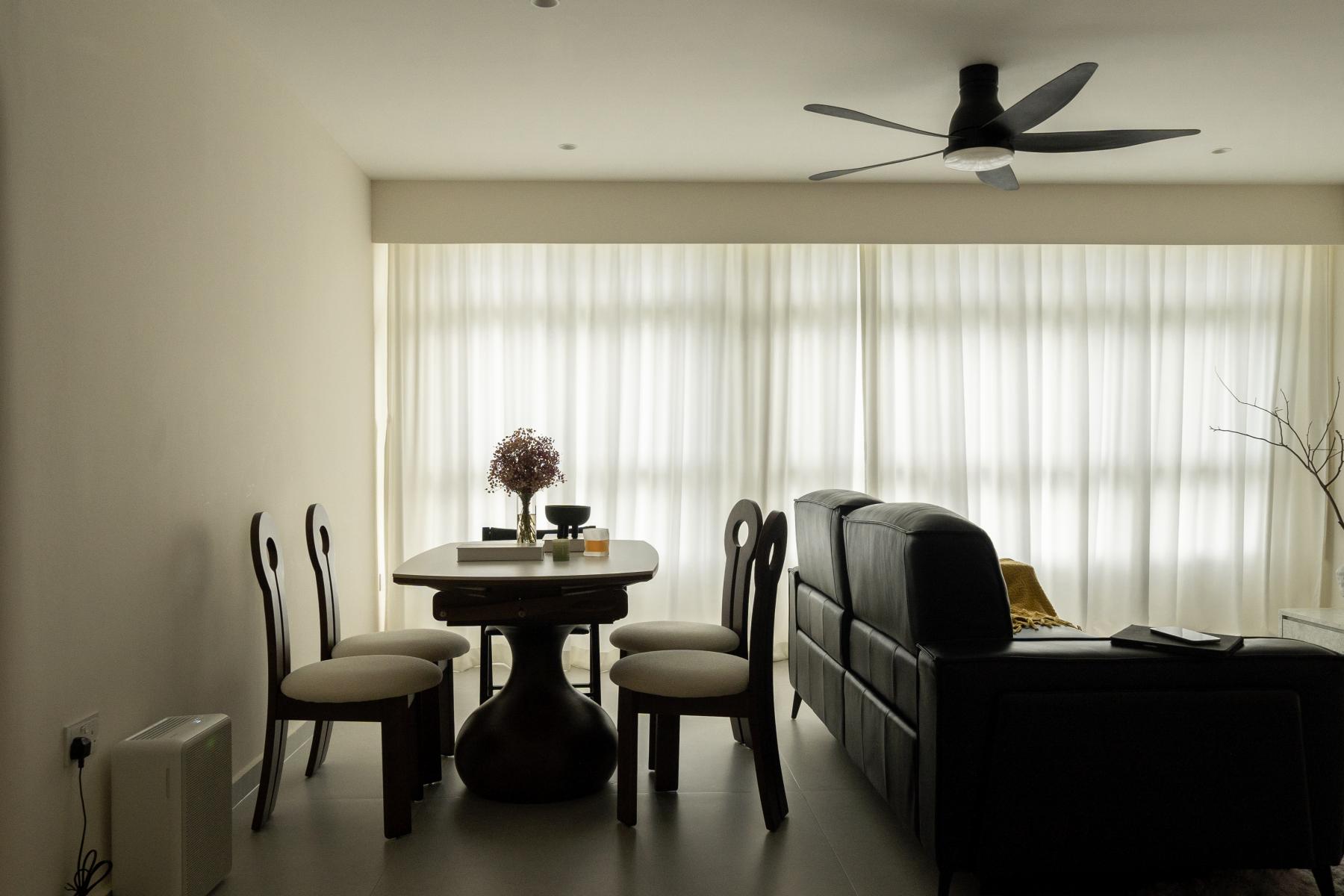 Modern Dining Room with Dining Table and Dining Chairs