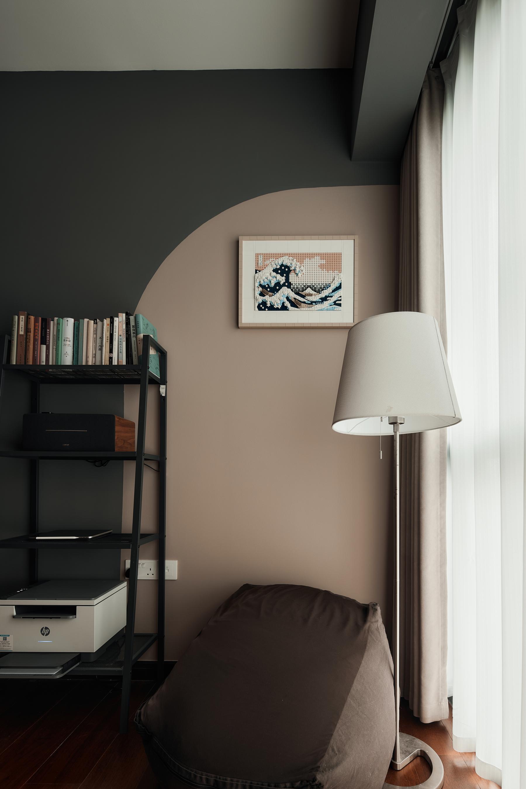 Contemporary Office with Bookshelf and Desk