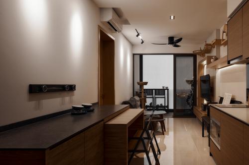 Scandinavian Dining Room at Midwood