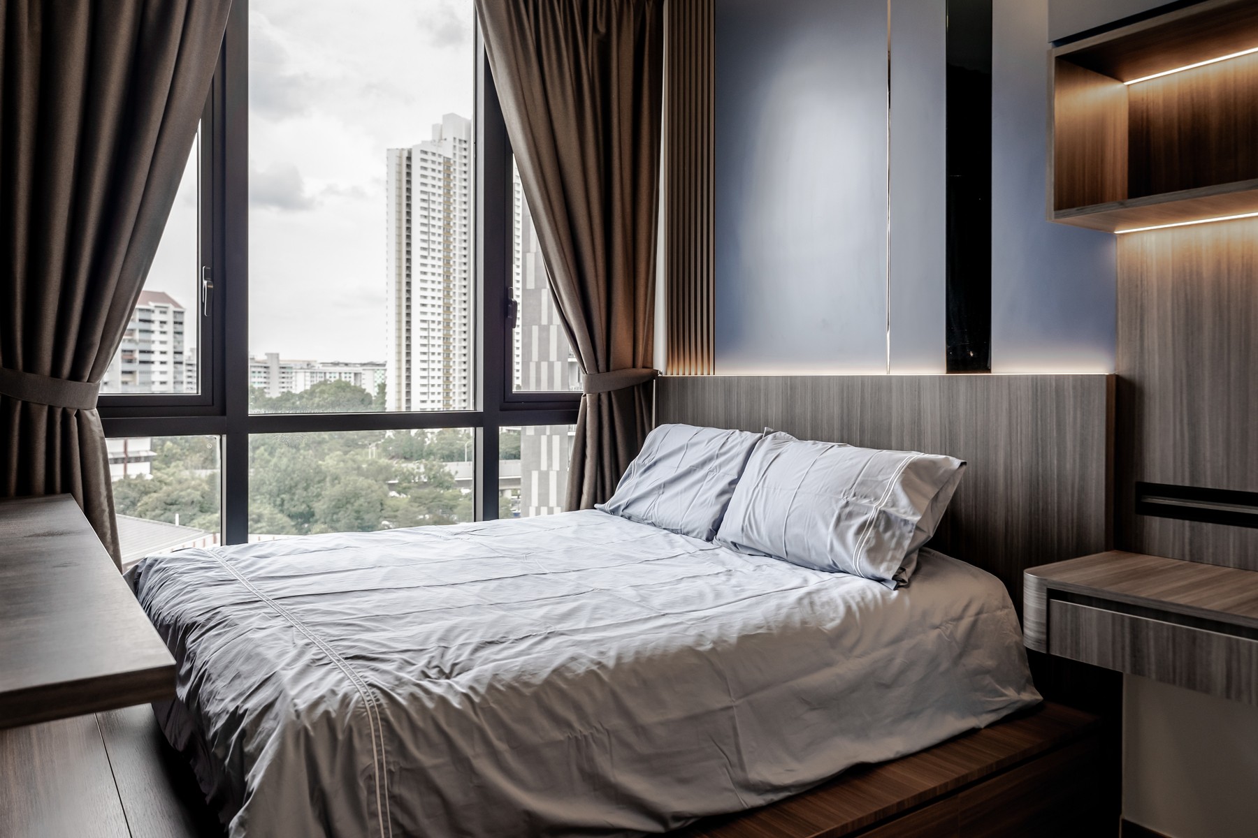 Modern Bedroom with Feature Wall and Built-in Bed