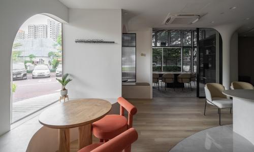 Modern Office at AZ Showroom