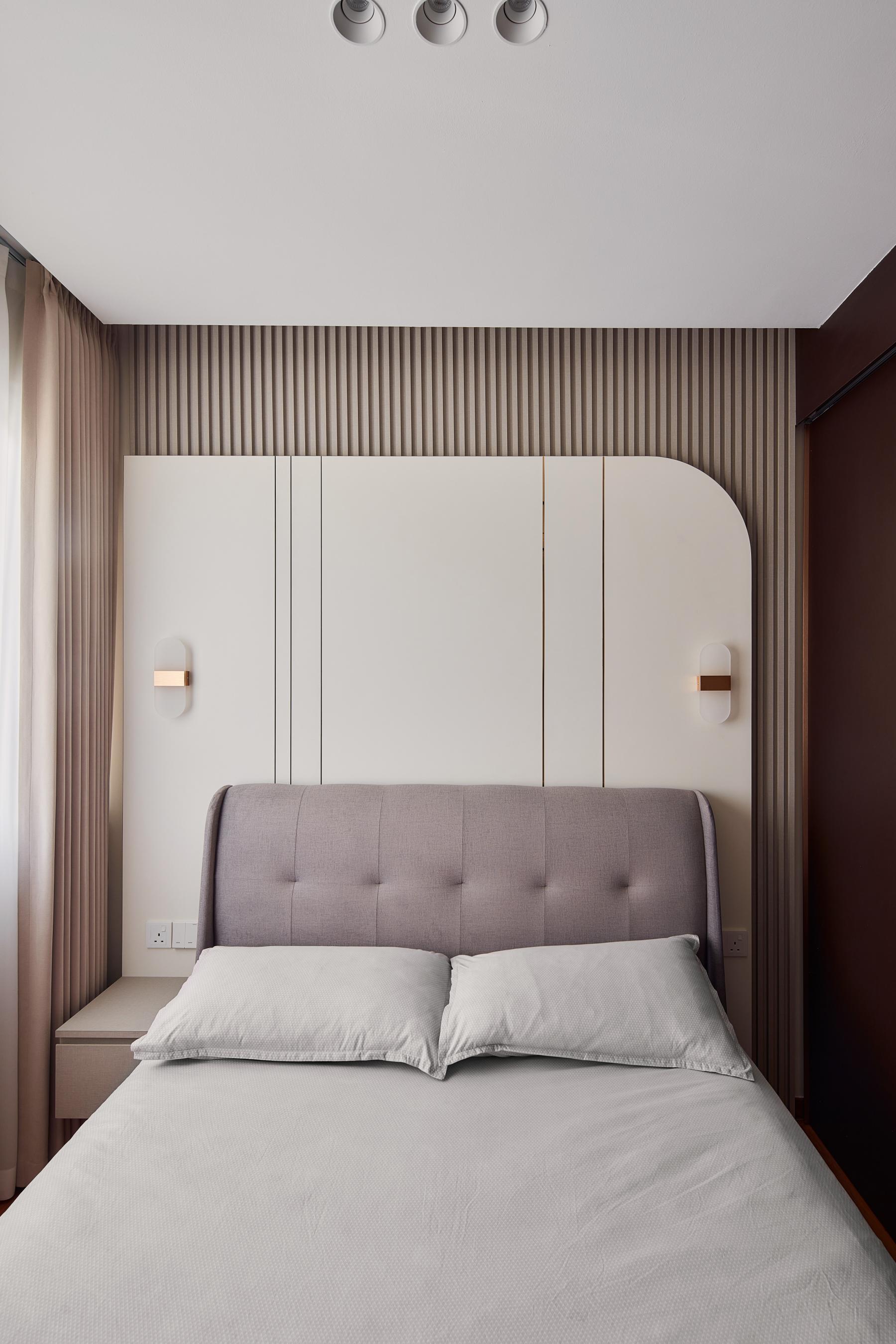 Modern Bedroom with Bedside Table and Queen Bed