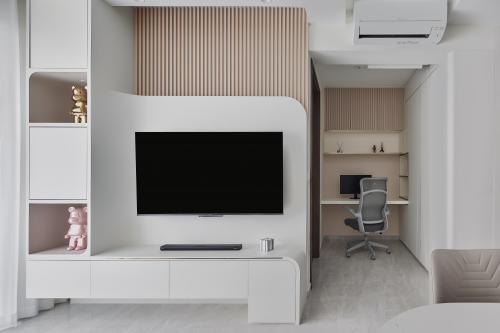 Modern Living Room at The Florence Residences