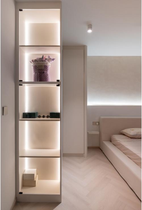 Minimalist Bedroom at 400B FERNVALE LANE