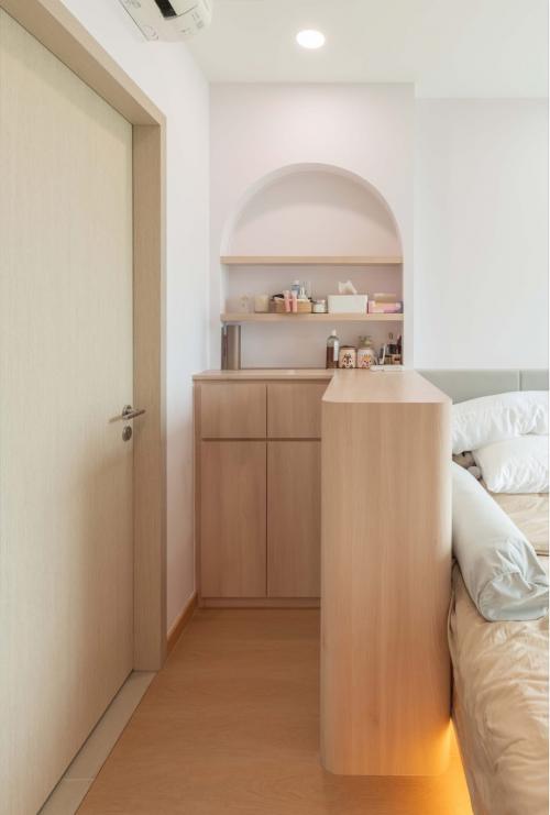 Contemporary Bedroom at 9 TAMPINES LANE