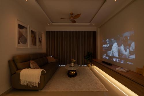 Modern Living Room at Hillview Heights